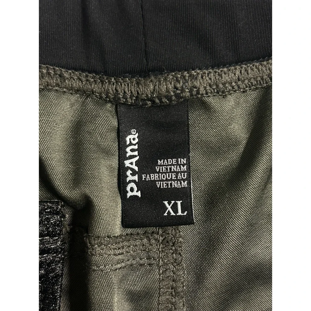 Prana‎ Peak To Creek Shorts Men's Size XL Performance Black Olive Green